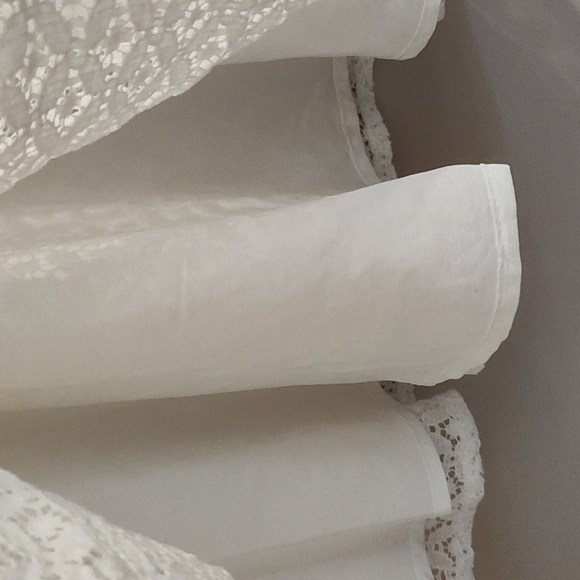 White Tahari Sleeveless Dress - Picture 9 of 16